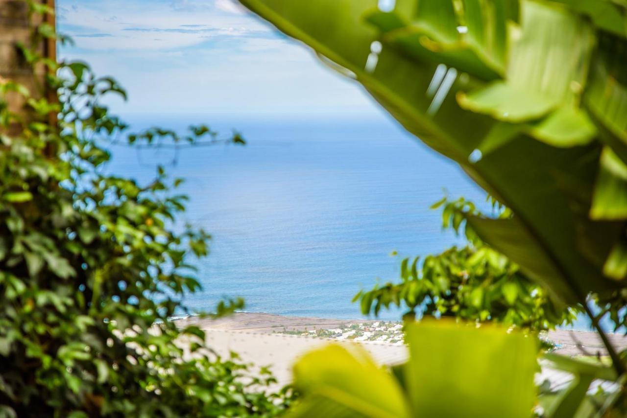 Re Ocean Villa Saint-Leu Luaran gambar